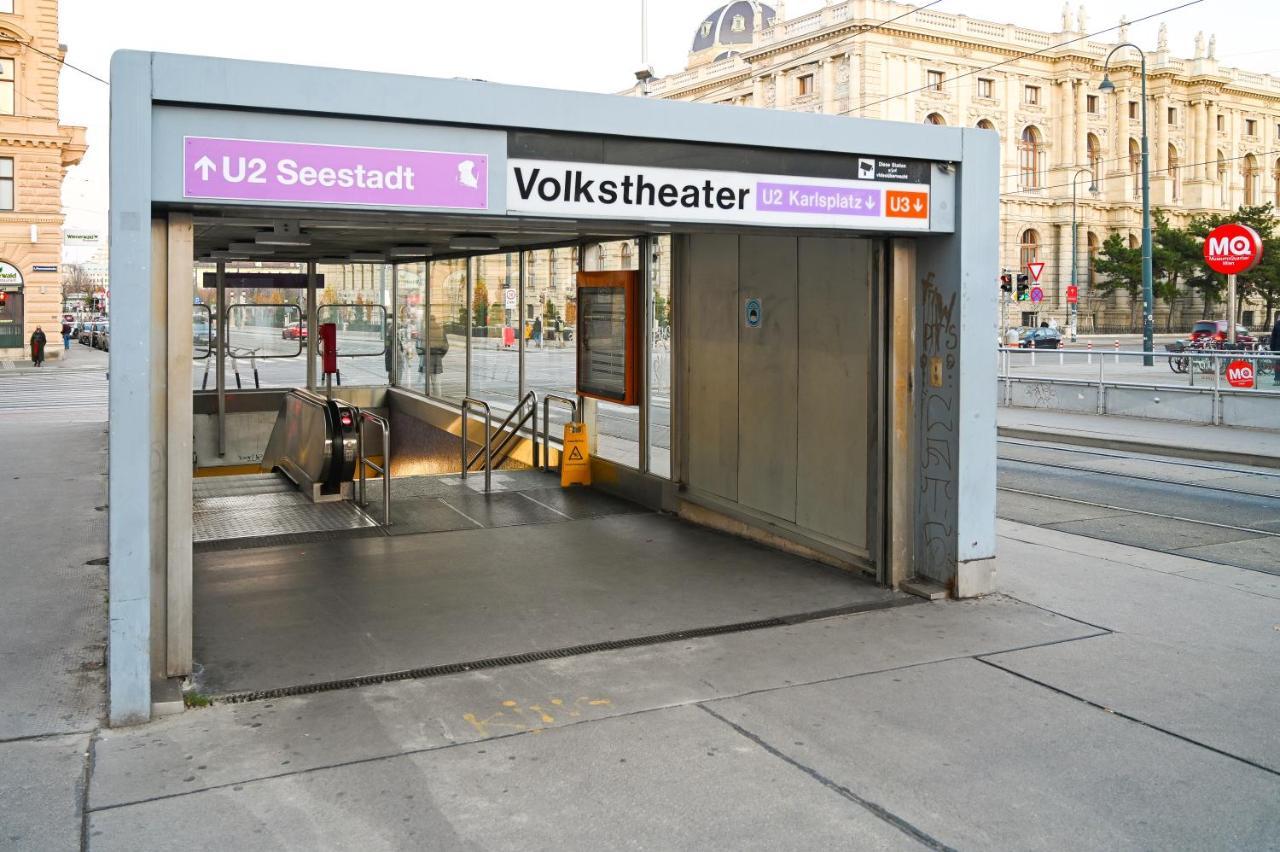 Modern Duplex Museumsquartier Vienna